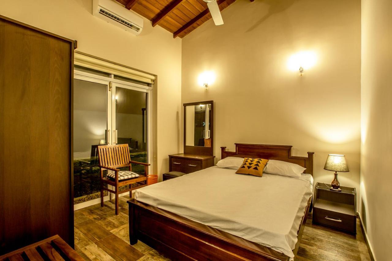 Temple Pond Villa Colombo Piliyandala Dış mekan fotoğraf